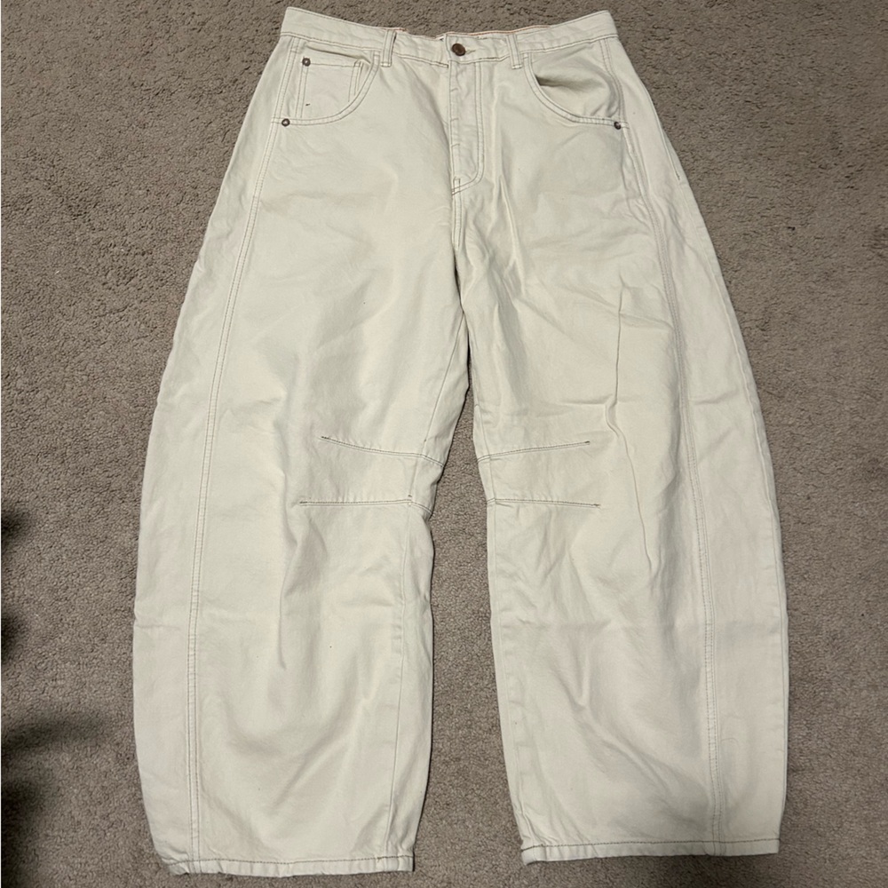 We The Free Women's Cream Barrel jeans size 30
